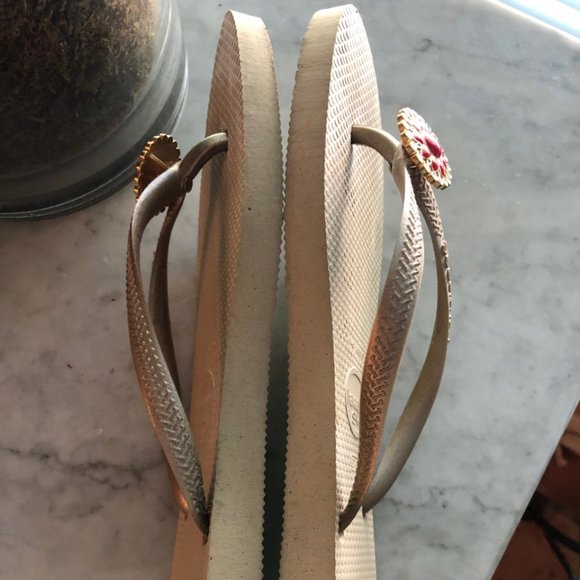 Havaianas Slim Flip FLops with Jewel Medallion - Picture 8 of 8